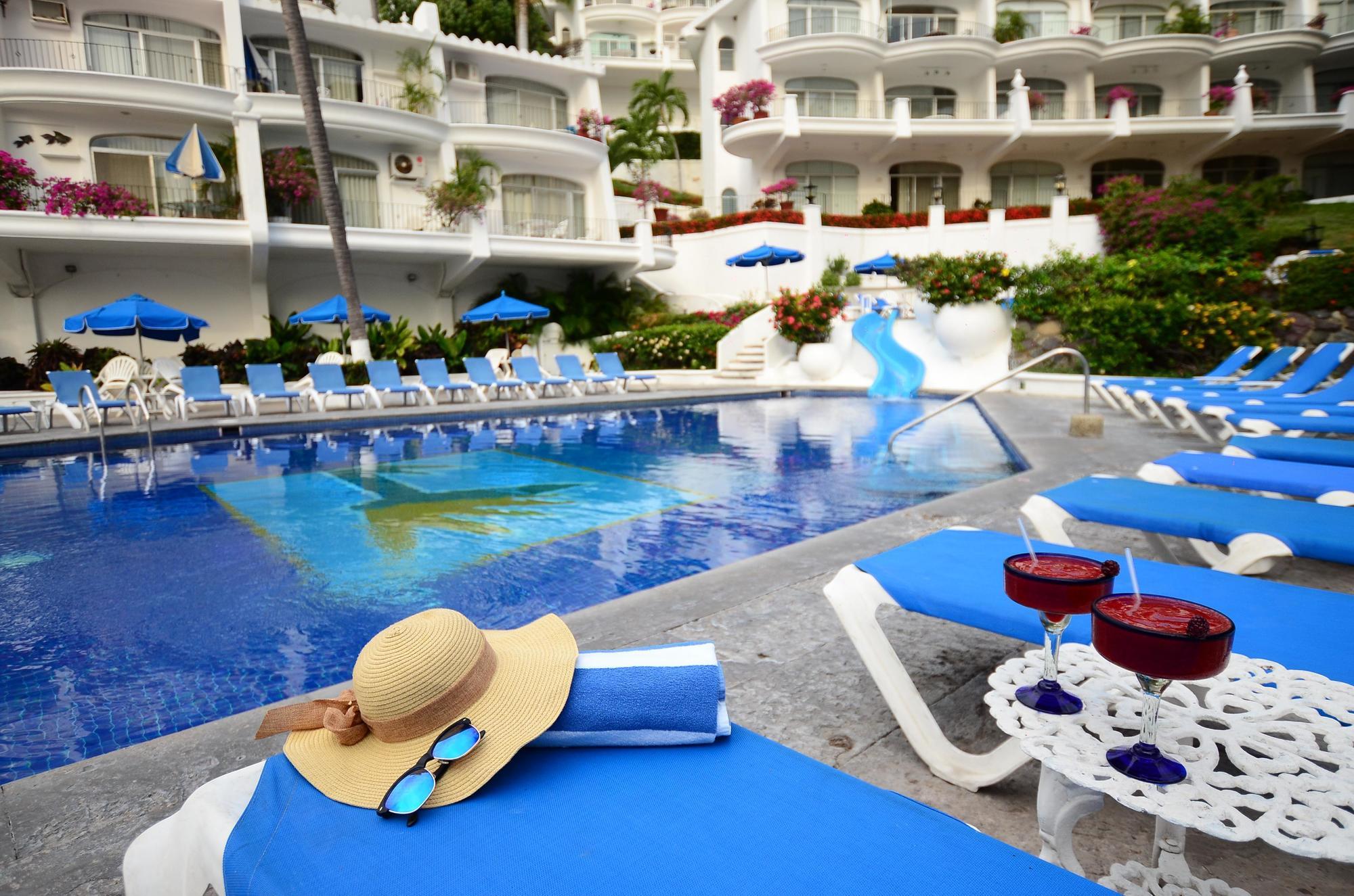Dolphin Cove Inn Мансанильо Экстерьер фото